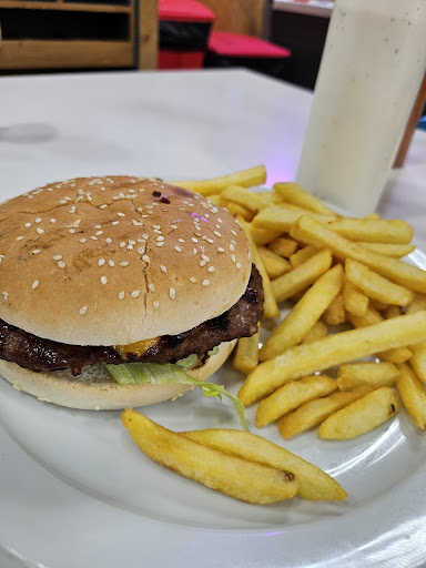 Photo of Peri Peri King Express & Kebabish - 139-140 High St, Uxbridge UB8 1JX