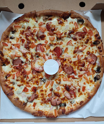 Photo of Italian Pizza - 71 Gatwick Rd, Crawley RH10 9RD