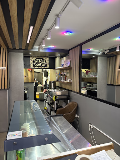 Photo of Zahra Grill Restaurant - 82 Ilford Ln, Ilford IG1 2LA