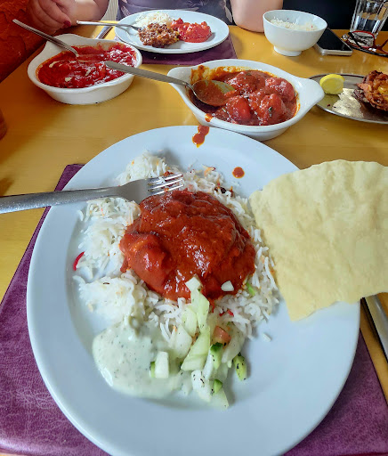 Photo of Surma Tandoori - West Cross, North St, Braunton EX33 1AJ