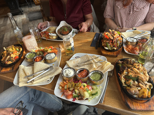 Photo of La Casa Ilkley - 1 Crescent Terrace, Ilkley LS29 8DE