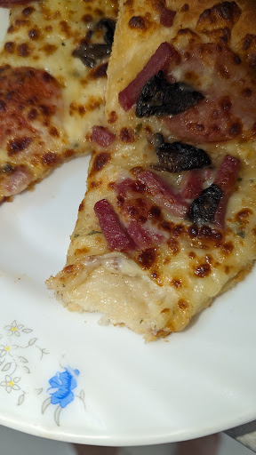 Photo of Zest Pizza Bedford - 32 London Rd, Bedford MK42 0NS