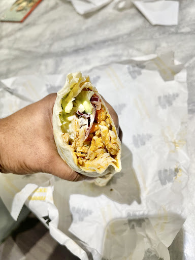 Photo of Chicken and Shawarma Aylesbury - 36 Buckingham St, Aylesbury HP20 2LH