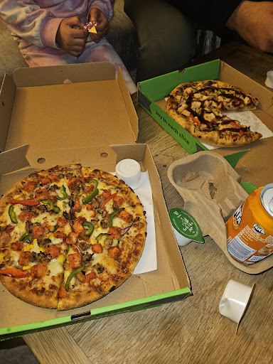Photo of Caprinos Pizza Bedford - 44 Bunyan Rd, Kempston, Bedford MK42 8HL