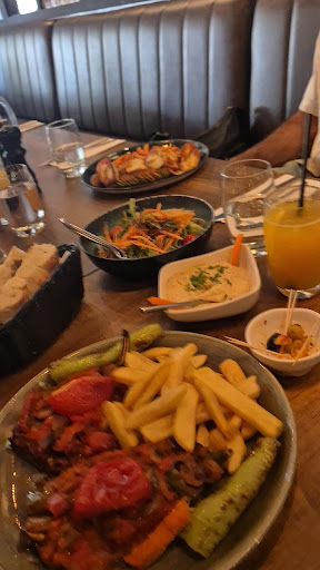 Photo of The Med Kitchen - 39 Limpsfield Rd, South Croydon CR2 9LA