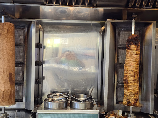 Photo of Mazzy's Grill - 82 Croydon Rd, Caterham CR3 6QD