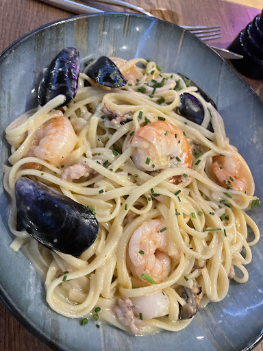 Photo of Vera Grill & Bar - 77-79 Mitchley Ave, South Croydon CR2 9HN