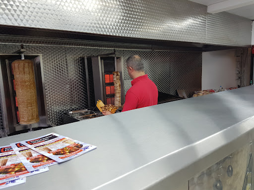 Photo of Coulsdon Grill - 30 Chipstead Valley Rd, Coulsdon CR5 2RA