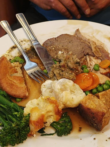 Photo of Black Horse - 6 Banbury Rd, Kidlington OX5 2BT