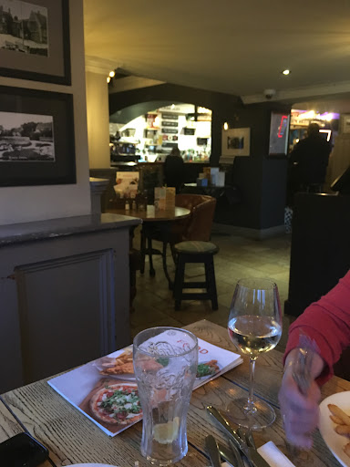 Photo of Black Horse - 6 Banbury Rd, Kidlington OX5 2BT