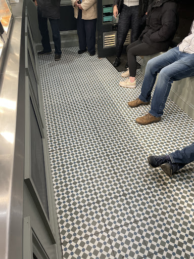 Photo of Off The Hook (Kidlington) - 9 Oxford Rd, Kidlington OX5 2BP