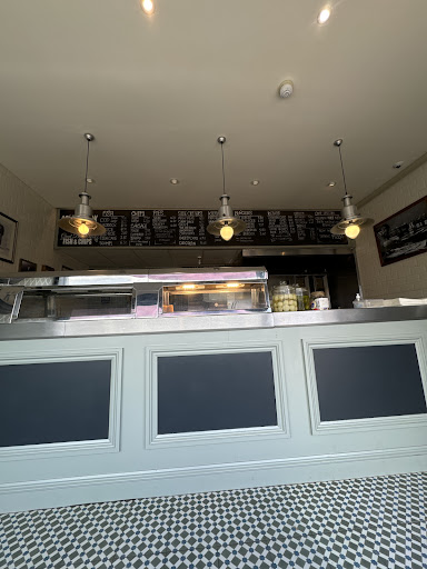 Photo of Off The Hook (Kidlington) - 9 Oxford Rd, Kidlington OX5 2BP