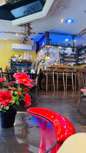 Photo of Mount Lebanon - 1 FLOOR, 169-171, West St, Sheffield City Centre, Sheffield S1 4EW