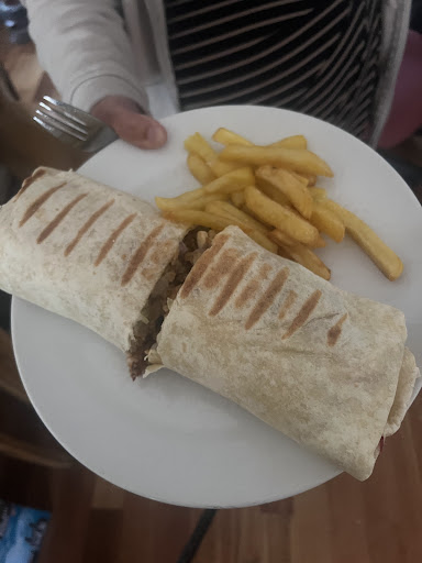 Photo of Chicken Gyros House - 215 Links St, Kirkcaldy KY1 1QS