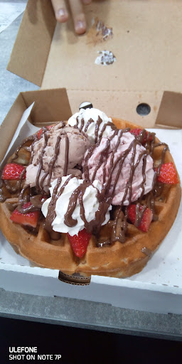 Photo of Shak's - 43-45 Bank St, Lochgelly KY5 9QG