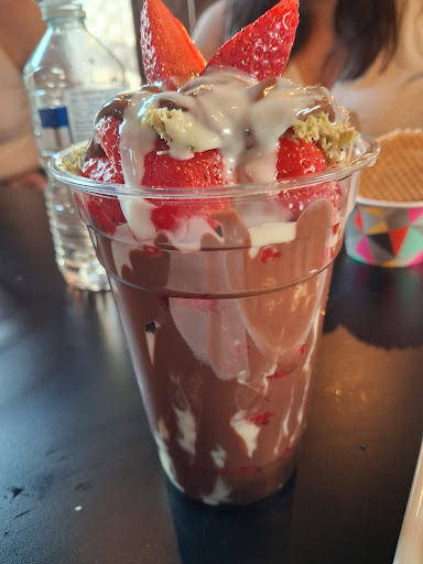 Photo of Caspian Fast Food Takeaway - 212 Dunearn Dr, Kirkcaldy KY2 6LE