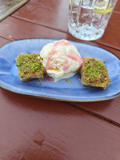 Photo of Efes Bar & Grill, Harrogate - 28 Swan Rd, Harrogate HG1 2SA