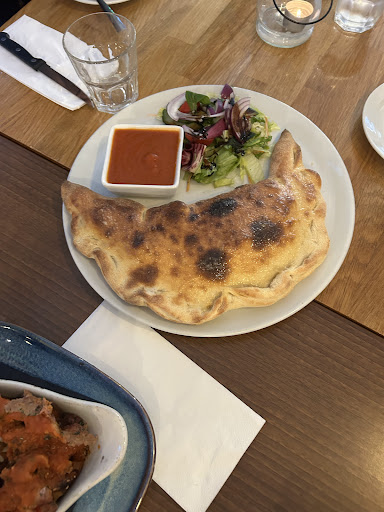 Photo of Dino's Mediterranean Restaurant, Harrogate - 7 Station Bridge, Harrogate HG1 1SS