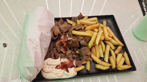 Photo of Nusret Shawarma Turkish Kitchen (شاورمەی نوسرەت) BBQ HMC - 64-66 Manningham Ln, Bradford BD1 3EP