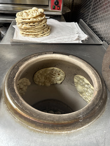 Photo of DAILY SHAWARMA - 19 Hyde Park Rd, Burley, Leeds LS6 1PY