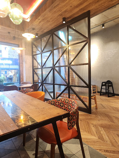 Photo of Nando's Lancaster - 17-19 High St, Market St, Lancaster LA1 1HZ