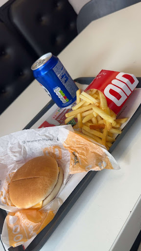 Photo of Slamburger - 180 Dunstable Rd, Luton LU4 8JJ