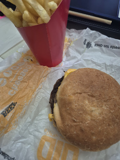 Photo of Slamburger - 180 Dunstable Rd, Luton LU4 8JJ