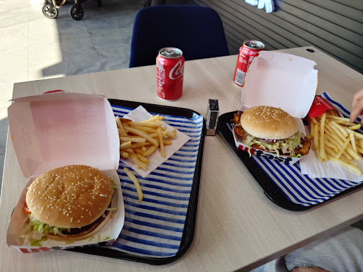 Photo of Slamburger - 180 Dunstable Rd, Luton LU4 8JJ