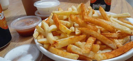 Photo of Spicy Chicken & Pizza - 64 Leagrave Rd, Luton LU4 8HZ