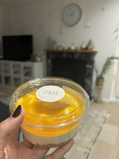 Photo of Irmak Lounge - 218 High St N, Dunstable LU6 1AU