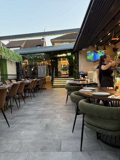 Photo of Irmak Lounge - 218 High St N, Dunstable LU6 1AU