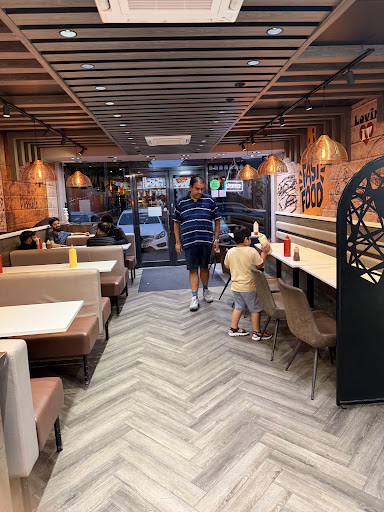 Photo of G & A Fast Food - 377 Dunstable Rd, Maidenhall, Luton LU4 8BY