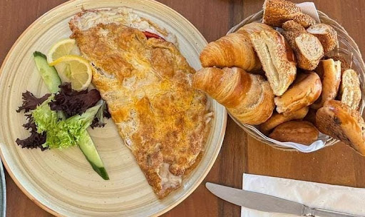 Photo of Efes BBQ - 69-73 High St N, Dunstable LU6 1JF