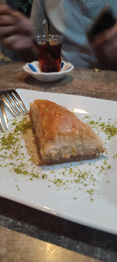 Photo of Turkish Best Grill - 56 Wellington St, Luton LU1 2QH