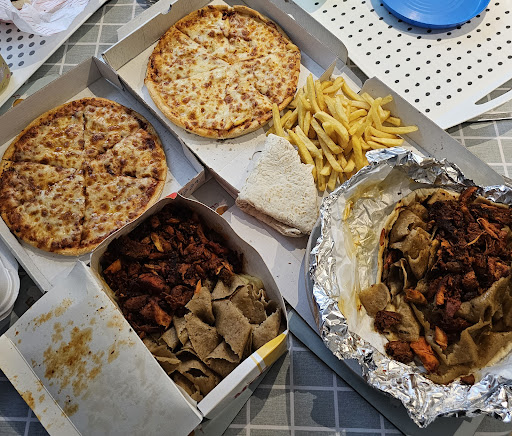 Photo of Sizzlers - 11 Leigh Rd, Leigh WN7 1QZ