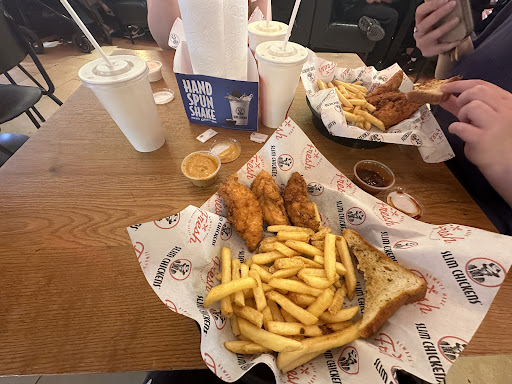 Photo of Slim Chickens - 53 Garden Walk, Metrocentre, Gateshead NE11 9XZ