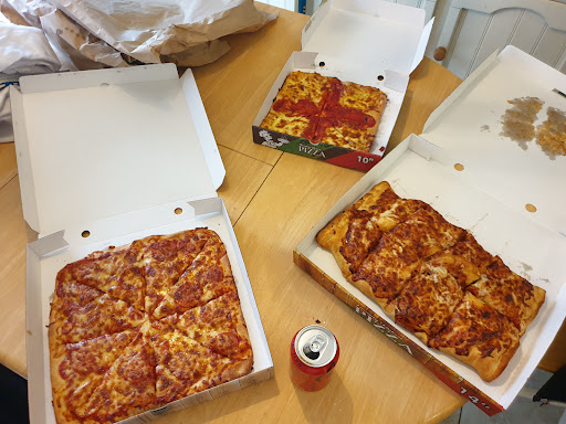 Photo of Romeos Square Pizza And Fish And Chips - 16 Grantham Rd, Bracebridge Heath, Lincoln LN4 2LD