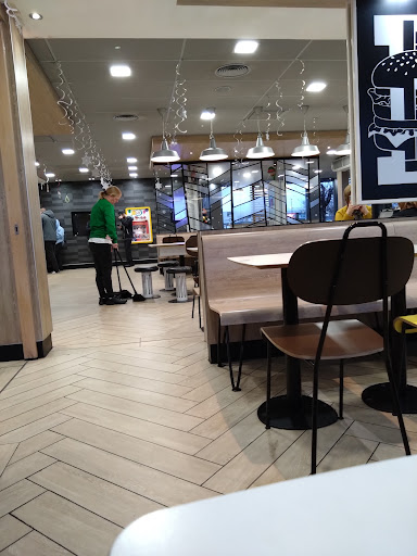 Photo of McDonald's - 323 High St, Lincoln LN5 7DW