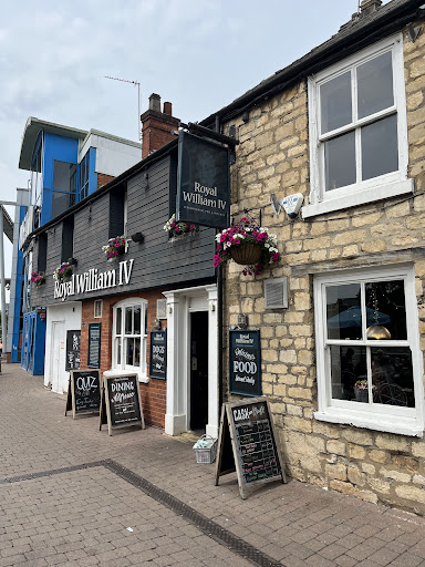Photo of The Royal William IV - Pub & Kitchen - 1 Brayford Wharf N, Lincoln LN1 1YX