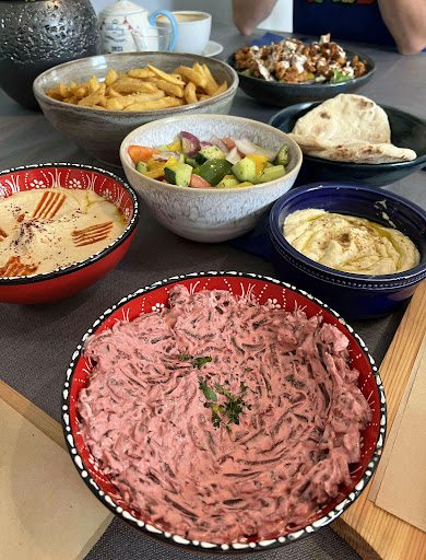 Photo of Grillin n Chillin - 51 Burton Rd, Lincoln LN1 3JY