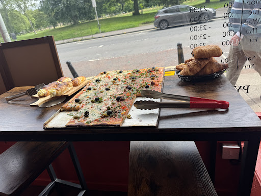 Photo of Pyramida - 84 Bruntsfield Pl, Edinburgh EH10 4HG
