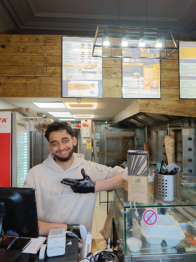Photo of Shawarma abo fawaz - 450 Ballater St, Glasgow G5 0QW