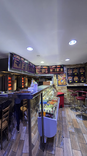 Photo of Yum Yum - 22 Fleshmarket Cl, Edinburgh EH1 1DY