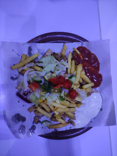 Photo of Yum Yum - 22 Fleshmarket Cl, Edinburgh EH1 1DY