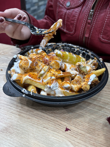 Photo of Hajar’s Shawarma King - 42 Leven St, Edinburgh EH3 9LJ