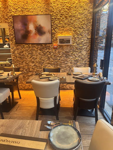 Photo of Damasqino Restaurant & Cafe - 94 Saltmarket, Glasgow G1 5LD