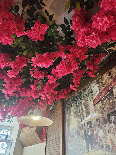 Photo of Rousta's - 12 Mostyn Ave, Llandudno LL30 1YS