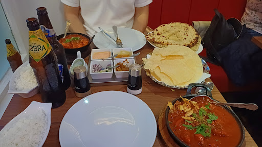 Photo of Spice Safari Restaurant & Takeaway - 6 Lancaster Square, Conwy LL32 8HT