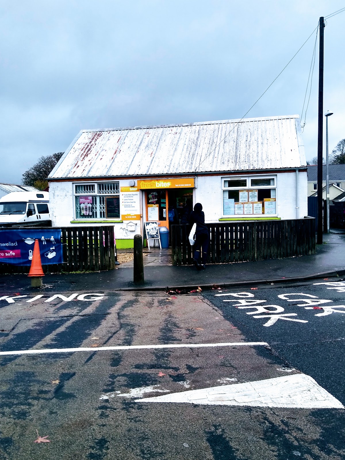 Photo of Fresh Bites - Ty Dyffryn, Rhodfa Frank, Ammanford SA18 2QE