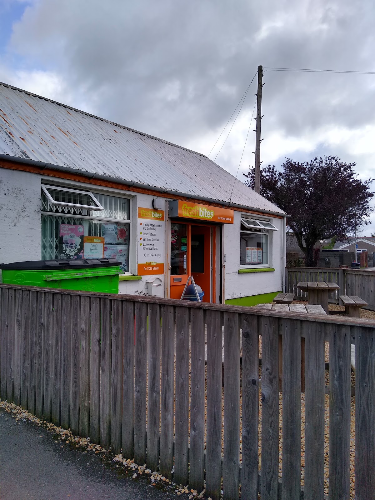 Photo of Fresh Bites - Ty Dyffryn, Rhodfa Frank, Ammanford SA18 2QE